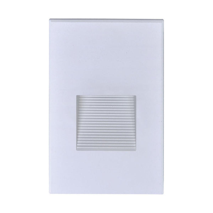 Satco 65-405 LED Vertical Step Light; 3W; White Finish; 120V